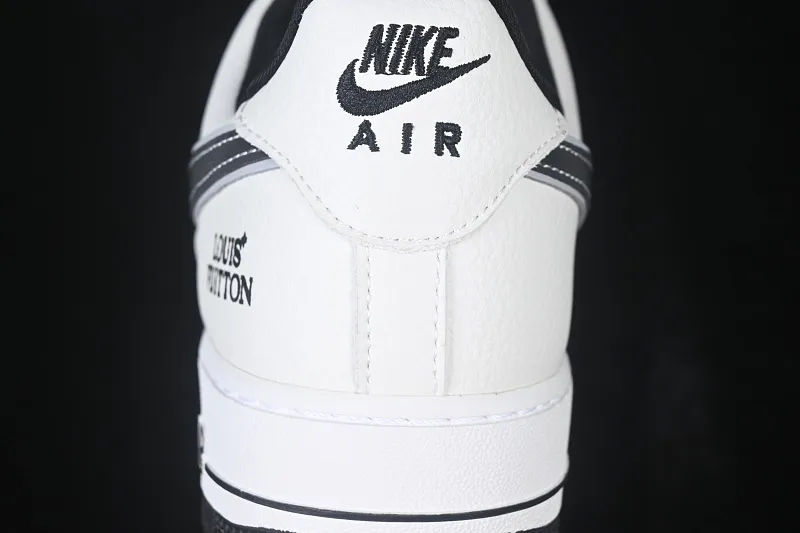 All categories Nk Air Force 1 Air Force series Nk Air Force 1 Low Air Force low-top Nike Air Force 1'07 Low joint model Air Force 1 low-top casual sneakers WY0655-117